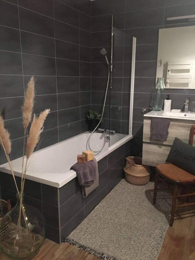 Les Chambres De Pauline Avec Spa Et Climatisation Albertville Exterior foto
